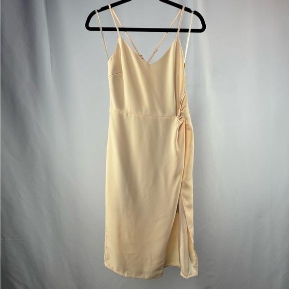 NWT Lulus Making Eyes At You Midi Dress in Beige Size Medium - Picture 3 of 8